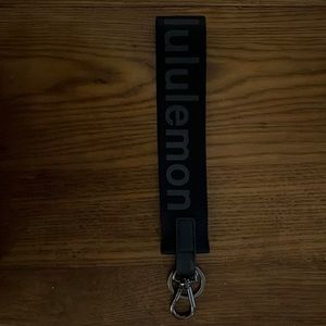 Lululemon Never Lost Keychain
